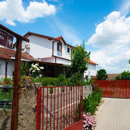 Arаbeska Family Winery & Apartments Кавадарці Екстер'єр фото